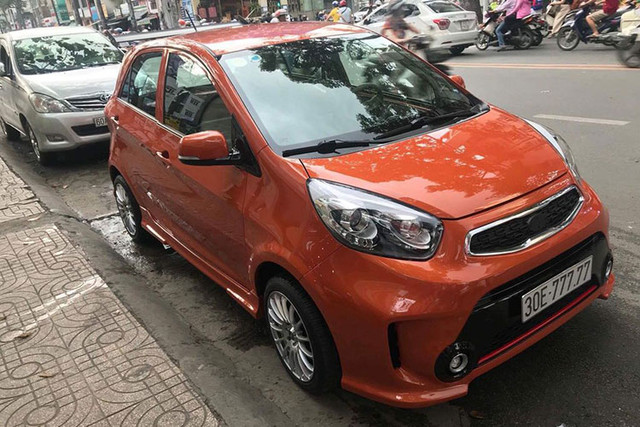 Những chiếc ô tô hạng A sở hữu biển số đẹp trị giá cả tỷ đồng tại Việt Nam - Hình 6 Nhung chiec o to hang A so huu bien so dep tri gia ca ty dong tai Viet Nam-Hinh-6