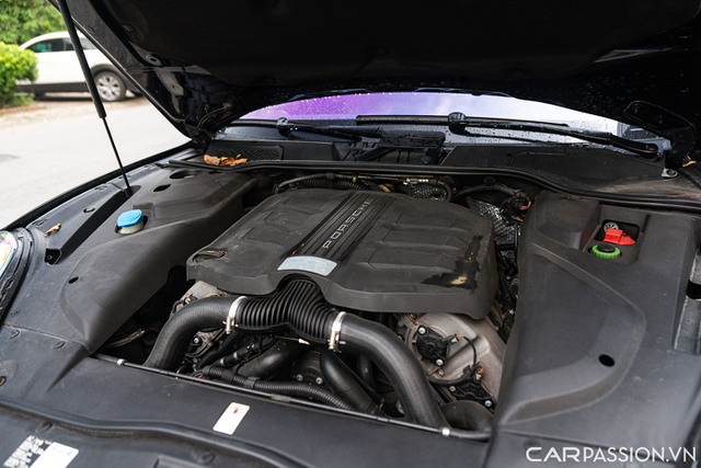 Porsche Cayenne 2016 biển số siêu đẹp giá bán 3,6 tỷ - Hình 8 Porsche Cayenne 2016 bien so sieu dep gia ban 3,6 ty-Hinh-8