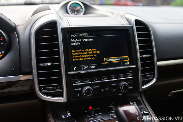 Porsche Cayenne 2016 biển số siêu đẹp giá bán 3,6 tỷ - Hình 7 Porsche Cayenne 2016 bien so sieu dep gia ban 3,6 ty-Hinh-7