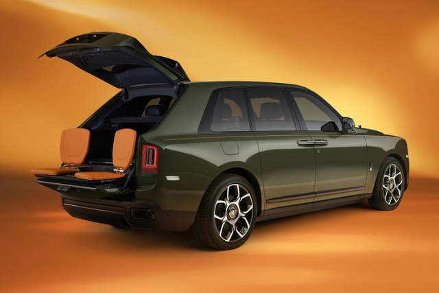 Tận mục Rolls-Royce Cullinan Inspired by Fashion siêu sang - Hình 15 Tan muc Rolls-Royce Cullinan Inspired by Fashion sieu sang-Hinh-15
