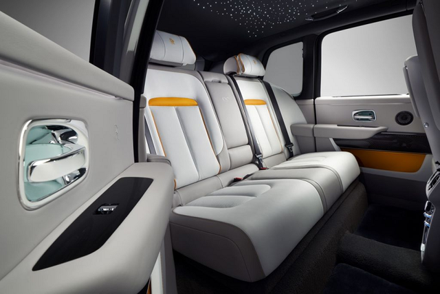 Tận mục Rolls-Royce Cullinan Inspired by Fashion siêu sang - Hình 12 Tan muc Rolls-Royce Cullinan Inspired by Fashion sieu sang-Hinh-12