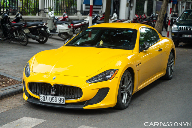Maserati Granturismo MC Sportline biển tứ quý 9 giá hơn 12 tỷ - Hình 3 Maserati Granturismo MC Sportline bien tu quy 9 gia hon 12 ty-Hinh-3