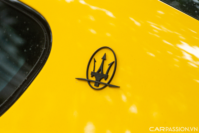Maserati Granturismo MC Sportline biển tứ quý 9 giá hơn 12 tỷ - Hình 9 Maserati Granturismo MC Sportline bien tu quy 9 gia hon 12 ty-Hinh-9