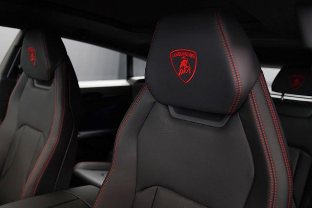 Siêu xe Lamborghini Urus S hơn tại Hàn Quốc rẻ hơn Việt Nam gần 9 tỷ đồng - Hình 6 Sieu xe Lamborghini Urus S hon tai Han Quoc re hon Viet Nam gan 9 ty dong-Hinh-6