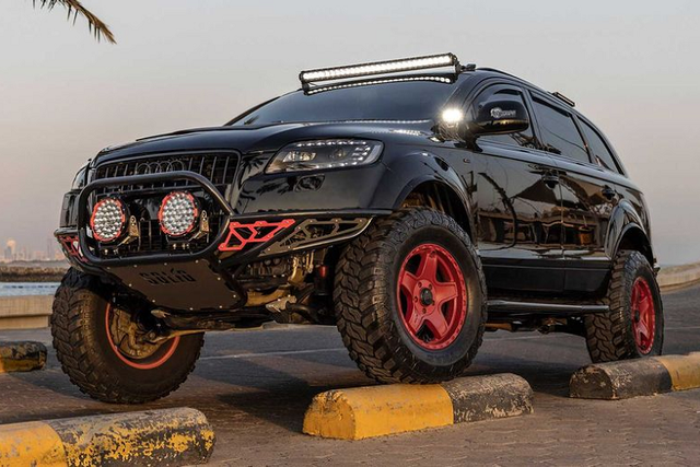 Audi Q7 hạng sang off-road độc nhất vô nhị, "đua" mọi loại địa hình Audi Q7 hang sang off-road doc nhat vo nhi,