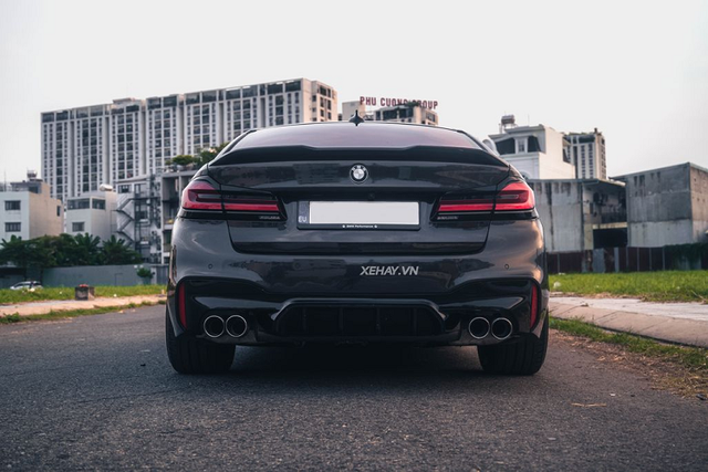 Ngắm BMW 530i G30 được độ giống M5 F90 LCI - Hình 8 Ngam BMW 530i G30 duoc do giong M5 F90 LCI-Hinh-8