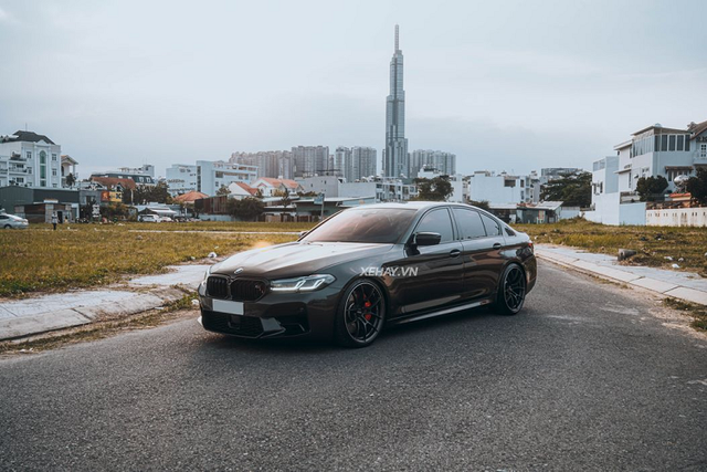 Ngắm BMW 530i G30 được độ giống M5 F90 LCI - Hình 3 Ngam BMW 530i G30 duoc do giong M5 F90 LCI-Hinh-3