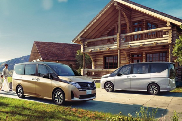 Cận cảnh Nissan Serena 2023 từ 519 triệu đồng - Hình 13 Can canh Nissan Serena 2023 tu 519 trieu dong-Hinh-13