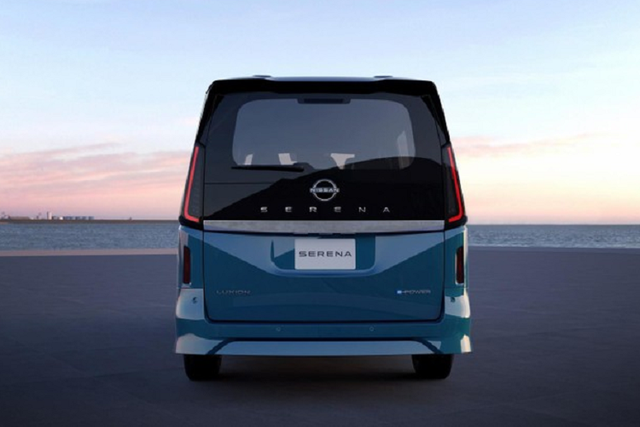 Cận cảnh Nissan Serena 2023 từ 519 triệu đồng - Hình 10 Can canh Nissan Serena 2023 tu 519 trieu dong-Hinh-10