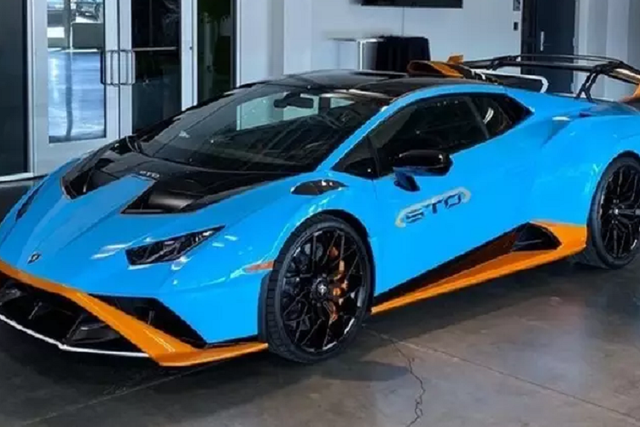 Siêu xe Lamborghini Huracan STO mới gần 30 tỷ đồng đang về Việt Nam Sieu xe Lamborghini Huracan STO moi gan 30 ty dong dang ve Viet Nam