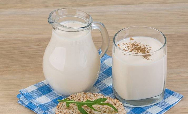 Sữa lạc đà có thực sự tốt như đồn thổi? Sua lac da co thuc su tot nhu don thoi?