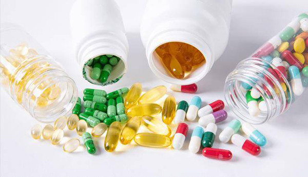 4 loại Vitamin có thể hại gan khủng khiếp - Hình 3 4 loai Vitamin co the hai gan khung khiep-Hinh-3