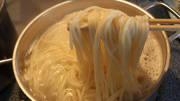 Những thực phẩm chứa chất bảo quản formaldehyde gây ung thư - Hình 9 Nhung thuc pham chua chat bao quan formaldehyde gay ung thu-Hinh-9