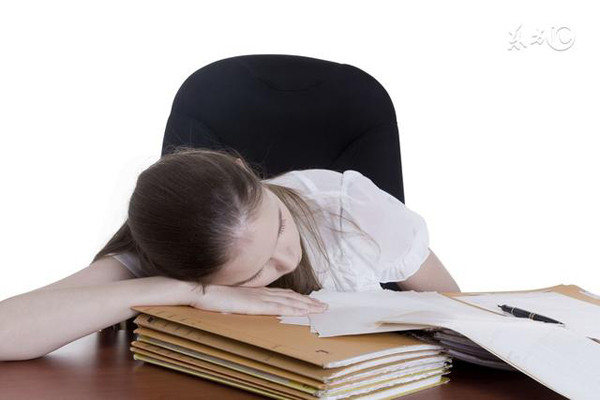 Lưu ý cách ngủ trưa không tốt, gây rối loạn hormone - Hình 4 Luu y cach ngu trua khong tot, gay roi loan hormone-Hinh-4
