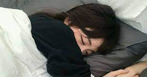 Lưu ý cách ngủ trưa không tốt, gây rối loạn hormone - Hình 3 Luu y cach ngu trua khong tot, gay roi loan hormone-Hinh-3