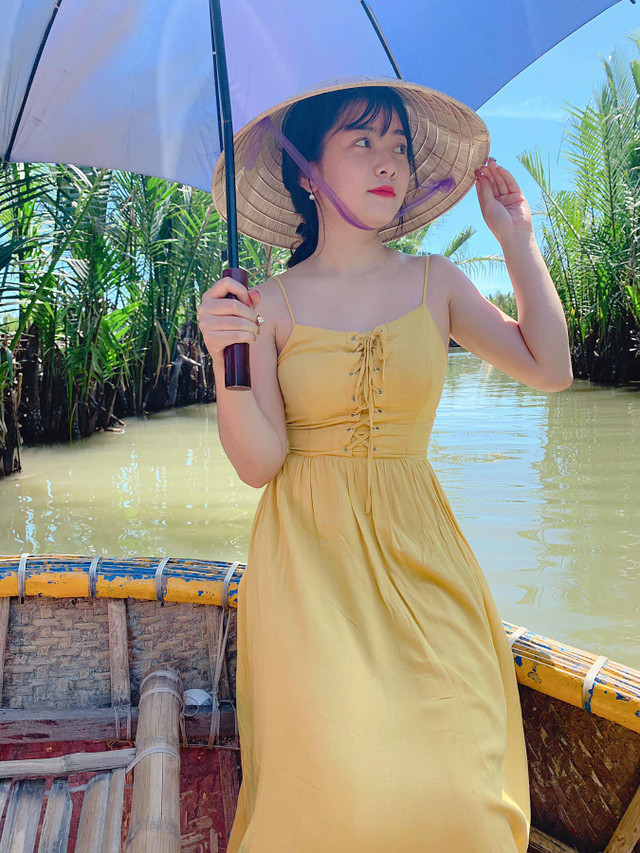 Nhan sắc hotgirl môi giới mại dâm không thua diễn viên hoa hậu - Hình 4 Nhan sac hotgirl moi gioi mai dam khong thua dien vien hoa hau-Hinh-4