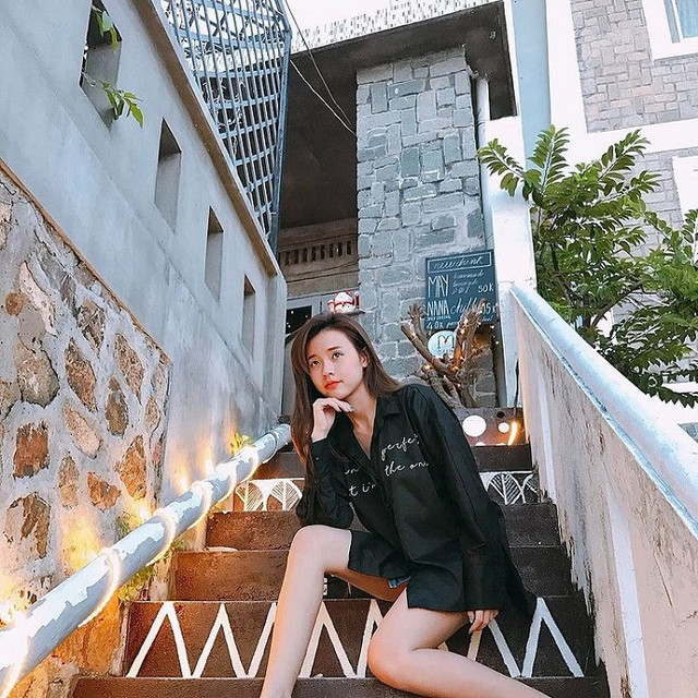 Gu thời trang khoe body cực phẩm của Midu sau đổ vỡ với thiếu gia Phan Thành - Hình 3 Gu thoi trang khoe body cuc pham cua Midu sau do vo voi thieu gia Phan Thanh-Hinh-3