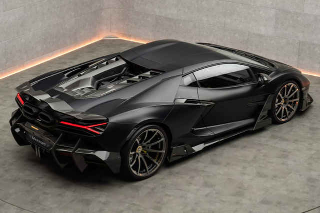 Hãng độ Mansory nâng cấp Lamborghini Revuelto cực ấn tượng - Hình 10 Hang do Mansory nang cap Lamborghini Revuelto cuc an tuong-Hinh-10
