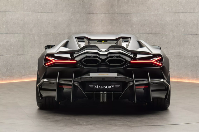 Hãng độ Mansory nâng cấp Lamborghini Revuelto cực ấn tượng - Hình 8 Hang do Mansory nang cap Lamborghini Revuelto cuc an tuong-Hinh-8