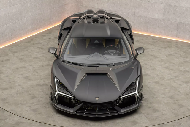 Hãng độ Mansory nâng cấp Lamborghini Revuelto cực ấn tượng - Hình 4 Hang do Mansory nang cap Lamborghini Revuelto cuc an tuong-Hinh-4
