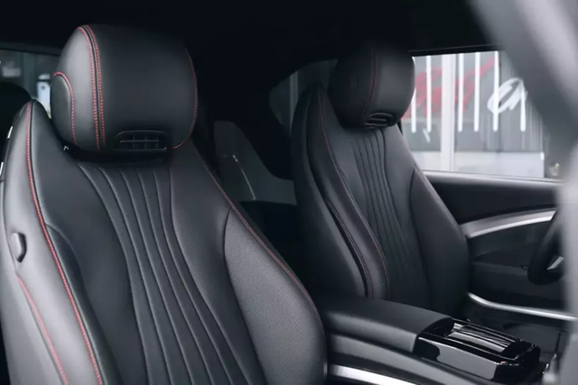 Cận cảnh VinFast VF3 độ đắt nhất Việt Nam, tới 250 triệu đồng - Hình 6 Can canh VinFast VF3 do dat nhat Viet Nam, toi 250 trieu dong-Hinh-6