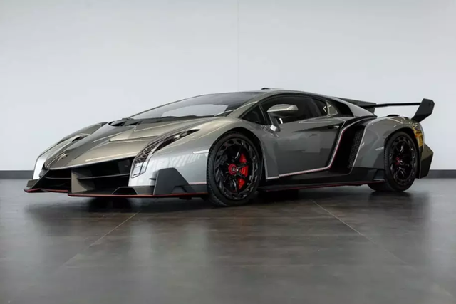 Đại gia có thể mua trả góp Lamborghini Veneno Coupe Dai gia co the mua tra gop Lamborghini Veneno Coupe
