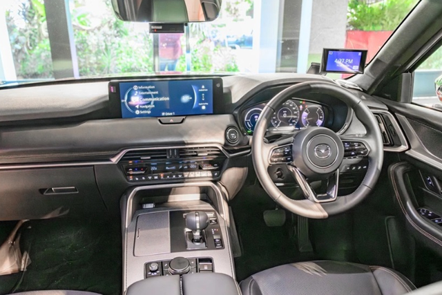 Hơn 7 tỷ đồng cho Mazda CX-80 PHEV tại Singapore - Hình 2 Hon 7 ty dong cho Mazda CX-80 PHEV tai Singapore-Hinh-2