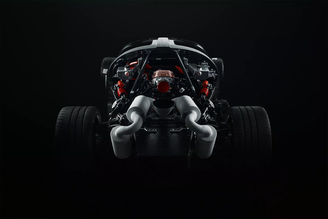 Hãng xe De Tomaso hoàn thành Hypercar P72 thương mại giá 1,6 triệu Euro - Hình 2 Hang xe De Tomaso hoan thanh Hypercar P72 thuong mai gia 1,6 trieu Euro-Hinh-2