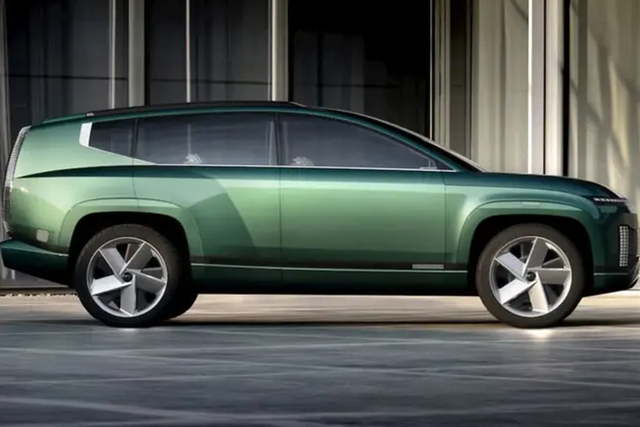 Xuất hiện Hyundai Ioniq 9 2025 - SUV điện cỡ lớn - Hình 5 Xuat hien Hyundai Ioniq 9 2025 - SUV dien co lon-Hinh-5