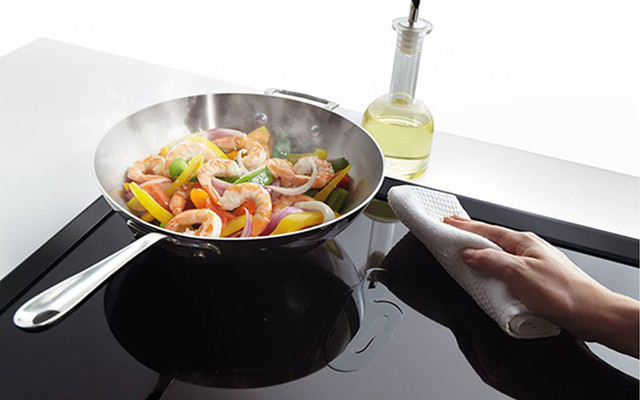 Nếu phạm các lỗi này, món xào tươi non mấy cũng không còn dưỡng chất Neu pham cac loi nay, mon xao tuoi non may cung khong con duong chat