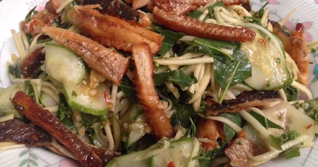 Dac san dang chat cua mien Tay - mon goi sau dau-Hinh-5