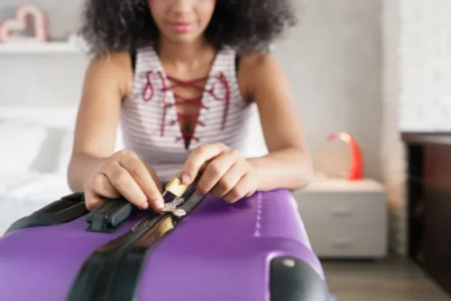 5 thứ không nên để gầm giường kẻo rước họa vào thân - Hình 4 5 thu khong nen de gam giuong keo ruoc hoa vao than-Hinh-4