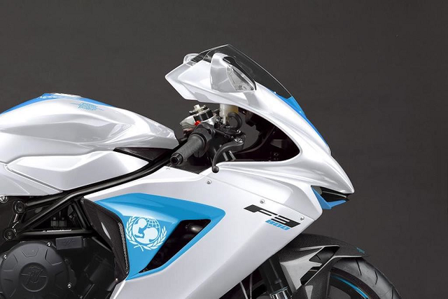 MV Agusta F3 800 dac biet, dat hon gan 5 lan ban thuong-Hinh-4