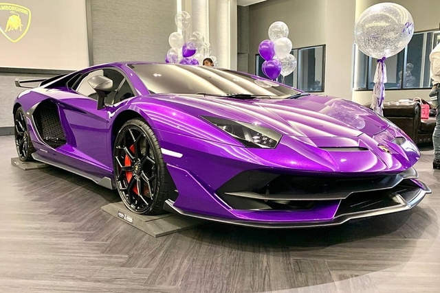 Dàn siêu xe hàng hiếm Lamborghini Aventador SVJ của đại gia tỷ đô - Hình 4 Dan sieu xe hang hiem Lamborghini Aventador SVJ cua dai gia ty do-Hinh-4