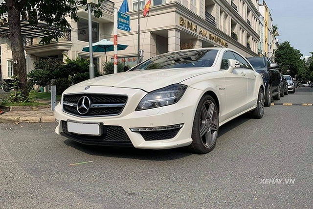 Cận cảnh Mercedes-AMG CLS 63 giá hơn 7 tỷ ở Sài thành Can canh Mercedes-AMG CLS 63 gia hon 7 ty o Sai thanh