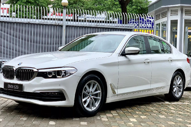 BMW 520i giảm đến 200 triệu đồng, giá chỉ còn 1,8 tỷ BMW 520i giam den 200 trieu dong, gia chi con 1,8 ty