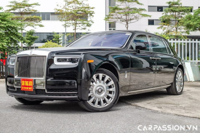 Xuất hiện Rolls-Royce Phantom VIII EWB hơn 80 tỷ ở Hà Nội Xuat hien Rolls-Royce Phantom VIII EWB hon 80 ty o Ha Noi