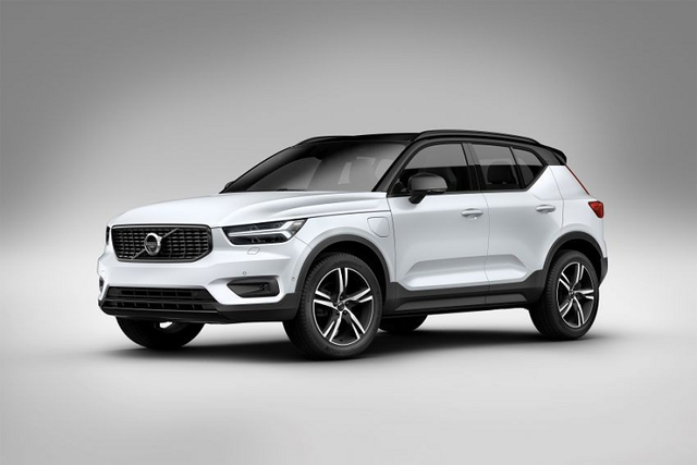 Chi tiết Volvo XC40 giá từ 1,56 tỷ đồng Chi tiet Volvo XC40 gia tu 1,56 ty dong