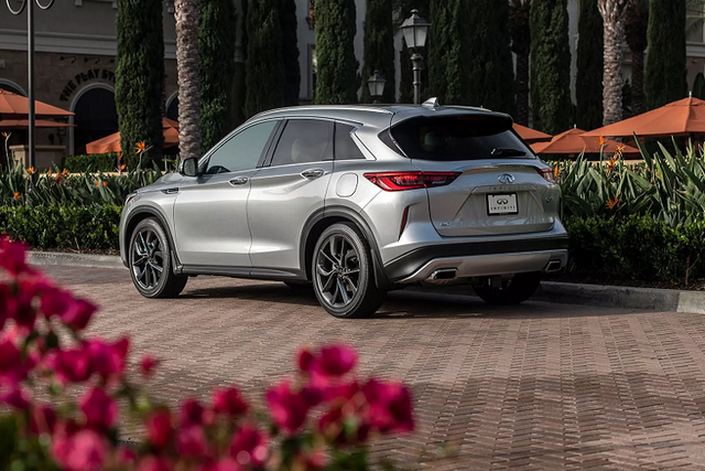 Ngắm Infiniti QX50 2021 từ 880 triệu đồng tại Mỹ, loại bỏ hộp số sàn - Hình 3 Ngam Infiniti QX50 2021 tu 880 trieu dong tai My, loai bo hop so san-Hinh-3