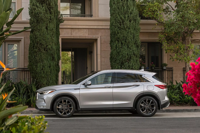 Ngắm Infiniti QX50 2021 từ 880 triệu đồng tại Mỹ, loại bỏ hộp số sàn - Hình 9 Ngam Infiniti QX50 2021 tu 880 trieu dong tai My, loai bo hop so san-Hinh-9