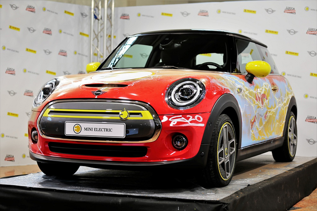 Ngắm MINI Cooper phiên bản 'siêu anh hùng' Ngam MINI Cooper phien ban 'sieu anh hung'