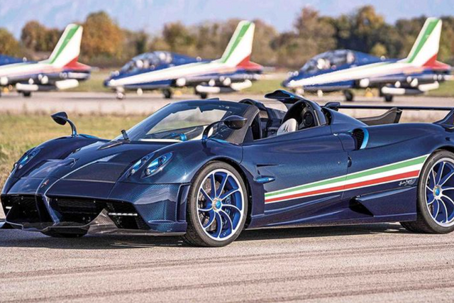 'Thần gió' Pagani Huayra Tricolore chỉ có 3 chiếc trên thế giới, giá hơn 154 tỷ đồng 'Than gio' Pagani Huayra Tricolore chi co 3 chiec tren the gioi, gia hon 154 ty dong