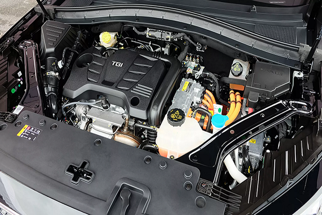 Chi tiết xe MG HS PHEV từ 685 triệu đồng - Hình 5 Chi tiet xe MG HS PHEV tu 685 trieu dong-Hinh-5