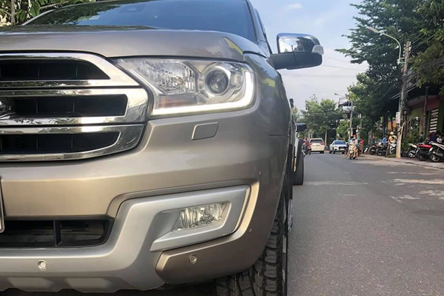 Ford Everest 3.2L doi 2016 hon 1 ty co nen mua?-Hinh-3