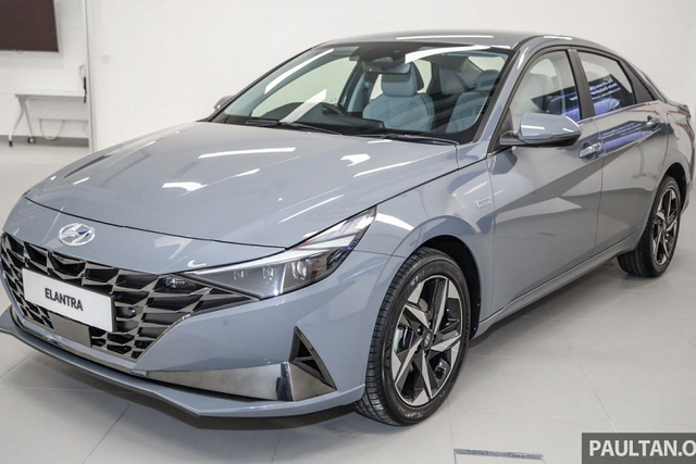 Cận cảnh Hyundai Elantra 2021 giá từ 572 triệu đồng sắp cận bến Việt Nam Can canh Hyundai Elantra 2021 gia tu 572 trieu dong sap can ben Viet Nam