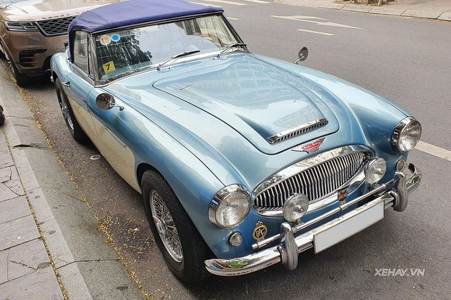 Chùm ảnh ô tô cổ Austin-Healey 3000 MK III độc nhất ở Sài Gòn Chum anh o to co Austin-Healey 3000 MK III doc nhat o Sai Gon