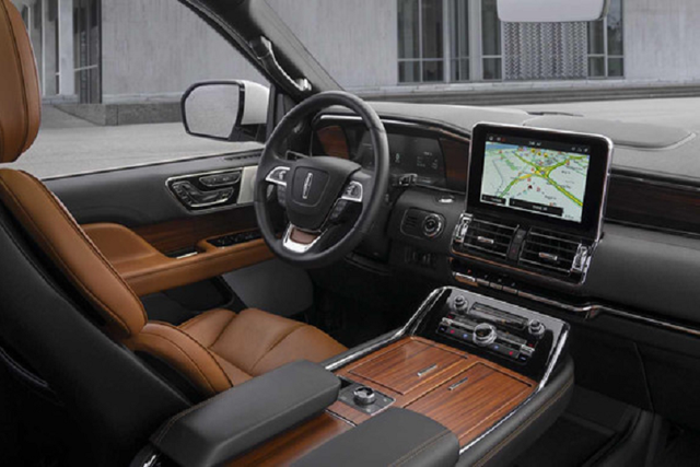 “Khủng long” Lincoln Navigator 2021 hơn 8 tỷ đồng tại Việt Nam - Hình 4 “Khung long” Lincoln Navigator 2021 hon 8 ty dong tai Viet Nam-Hinh-4