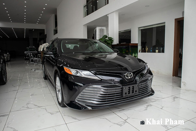 Chi tiết Toyota Camry XLE nhập Mỹ hơn 2,6 tỷ tại Việt Nam - Hình 9 Chi tiet Toyota Camry XLE nhap My hon 2,6 ty tai Viet Nam-Hinh-9