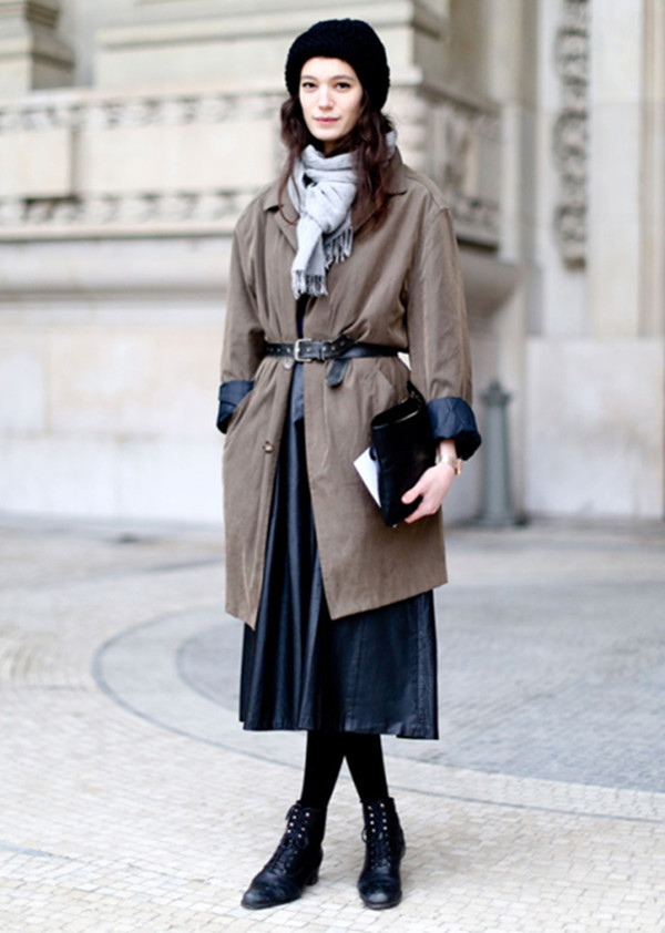 Cách mặc áo khoác dày thanh lịch ngày đông - Hình 10 Cach mac ao khoac day thanh lich ngay dong-Hinh-10