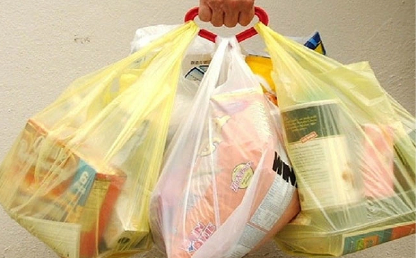 Cảnh báo túi nilon độc hại, tăng nguy cơ ung thư - Hình 11 Canh bao tui nilon doc hai, tang nguy co ung thu-Hinh-11